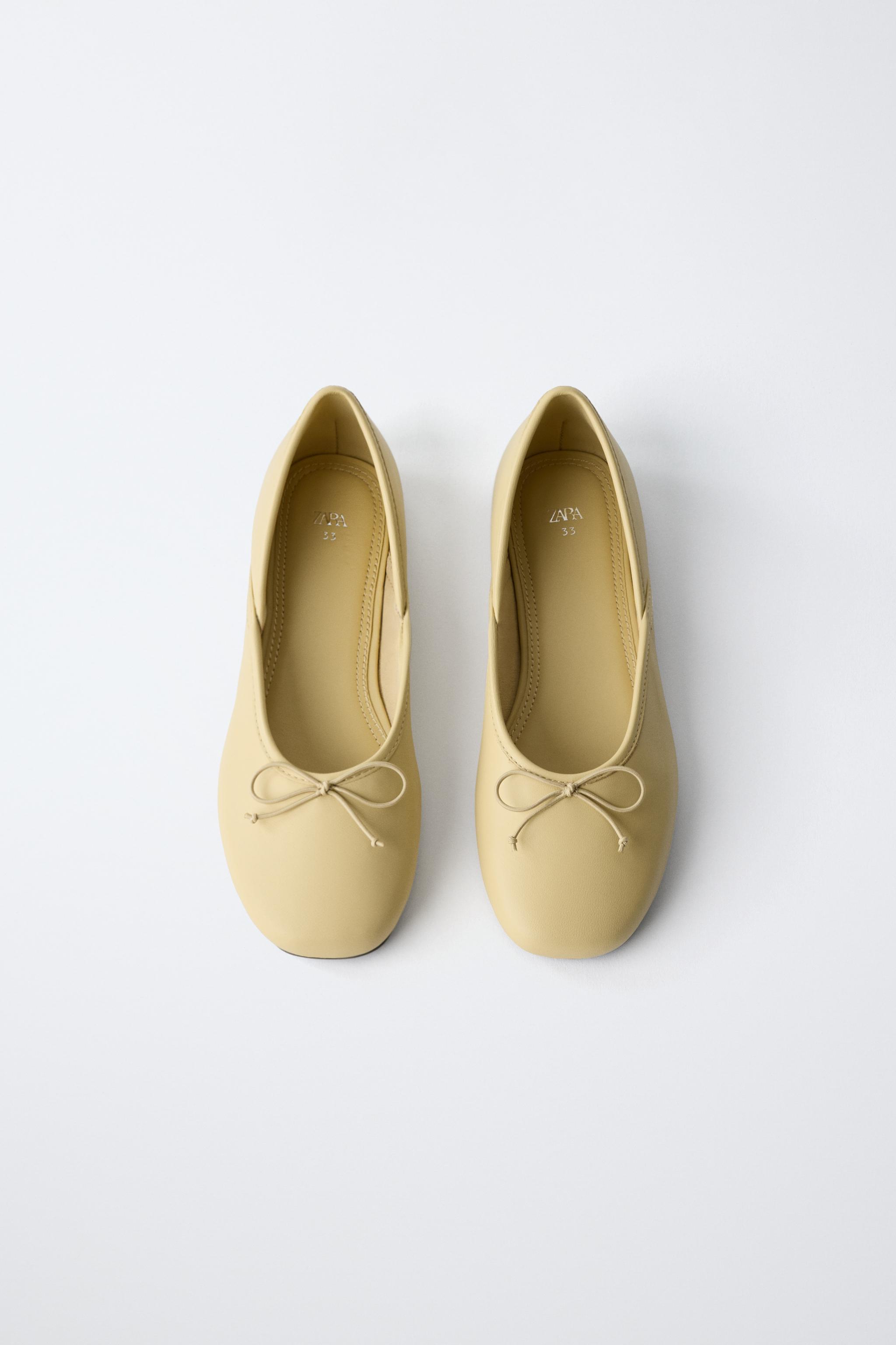 BALLERINES EN CUIR